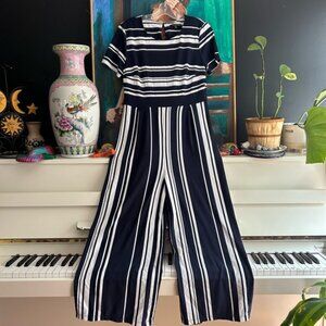Ellen Weaver Elegant Navy and White Striped Jumpsuit M